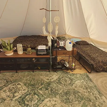 Luxuszelt Bell-tent Rosa Met Uitzicht Hensbroek